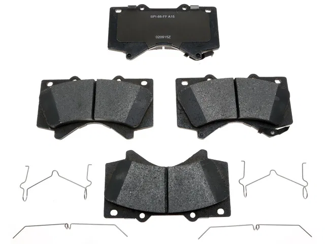 MGD1303CH – R/M BRAKES Brake Pad, OE Replacement Ceramic Includes Mounting Hardware